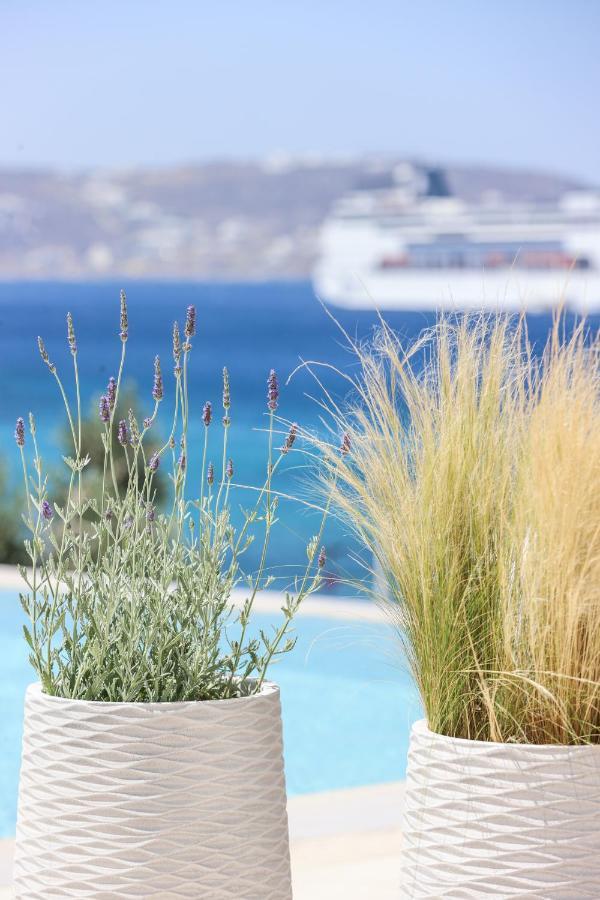 Life Suites Tourlos Luaran gambar