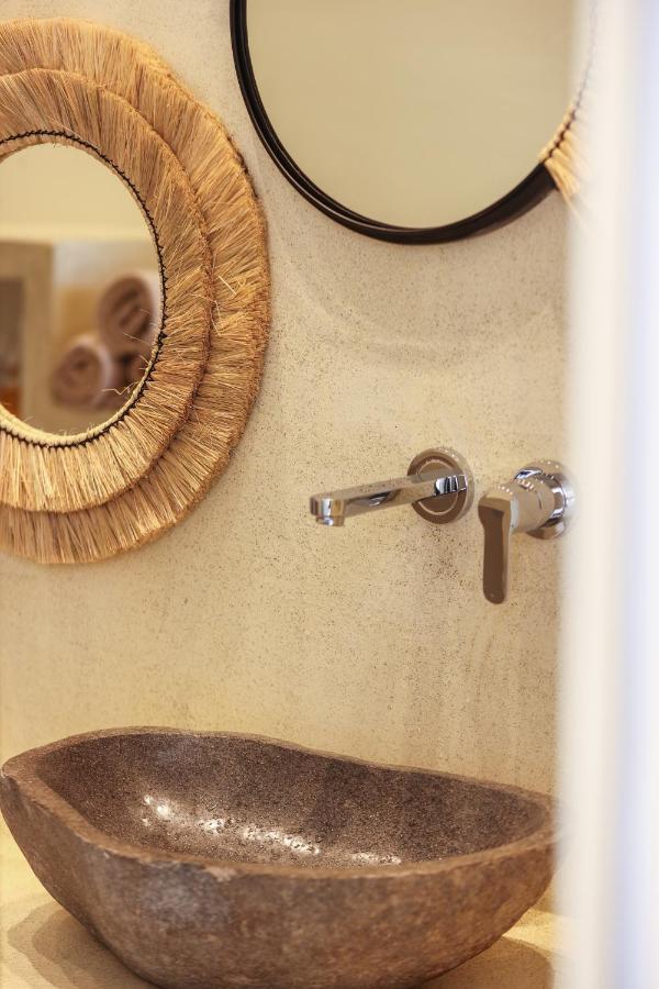 Life Suites Tourlos Luaran gambar