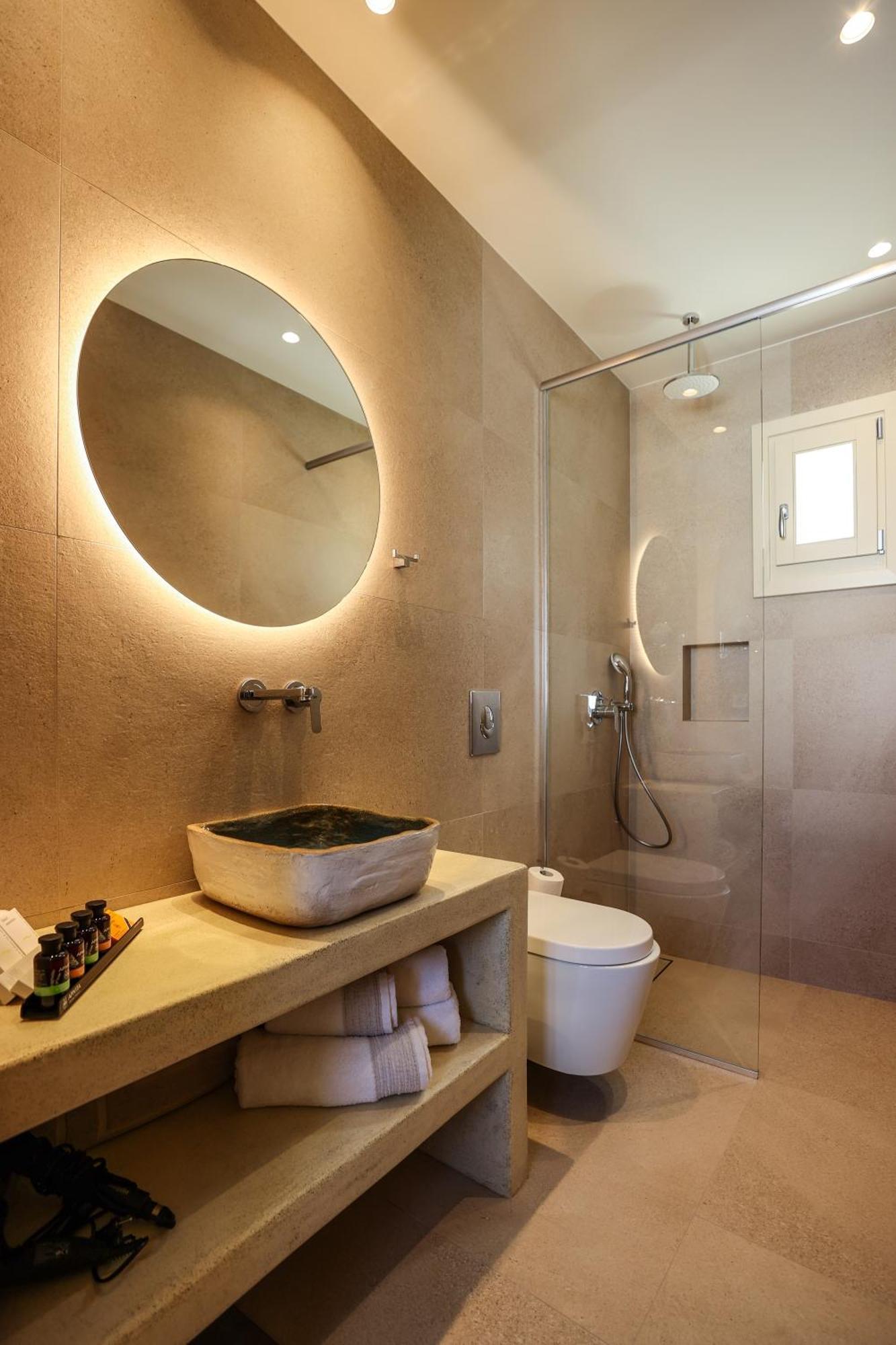 Life Suites Tourlos Bilik gambar